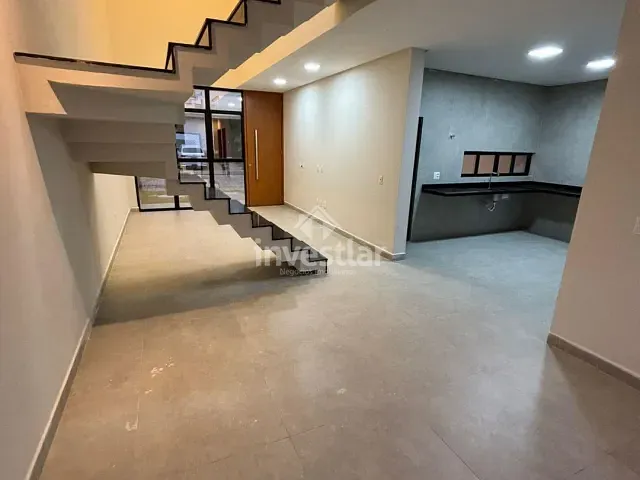 Casa 4 quartos e 2 banheiros, à venda, no bairro Malvinas em Campina Grande