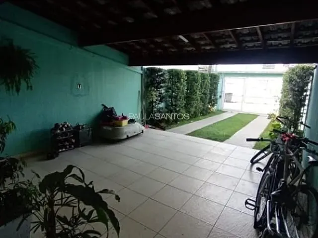 Casa com 125m² 2 quartos e 2 banheiros, à venda, no bairro Parque Vitória Régia em Sorocaba