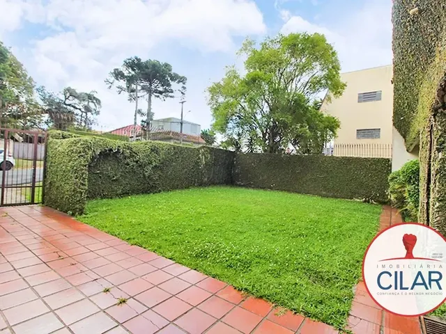 Casa com 371m² 3 quartos e 3 banheiros, à venda, no bairro Ahú em Curitiba