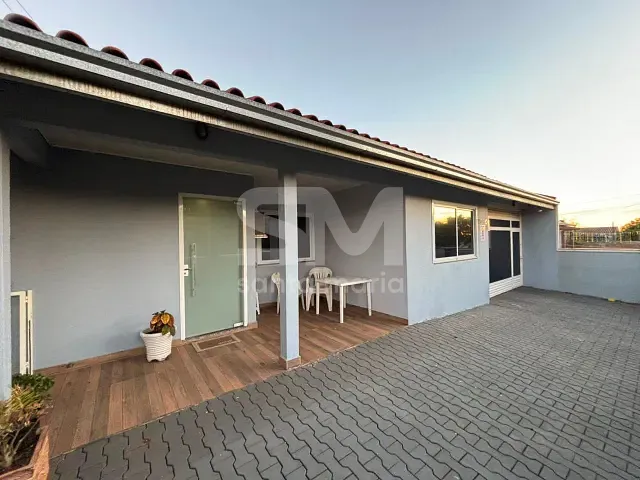 Casa 3 quartos e 2 banheiros, à venda, no bairro SAIC em Chapecó