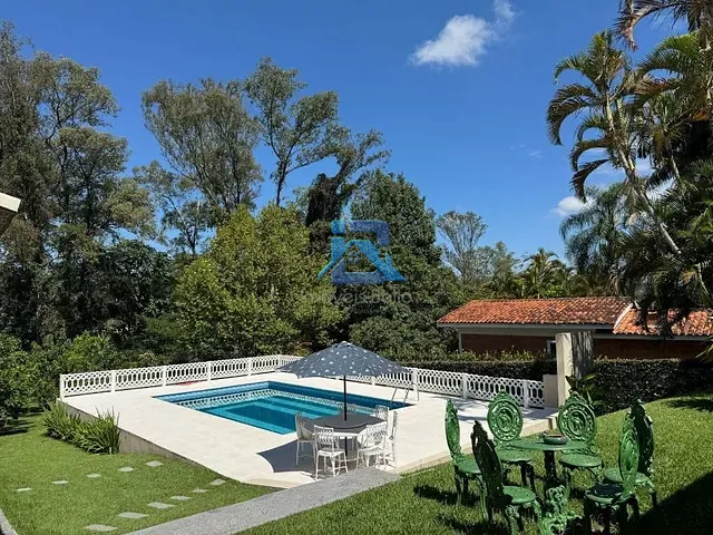 Casa com 1746m² 5 quartos e 7 banheiros, à venda, no bairro Ville Chamonix em Itatiba