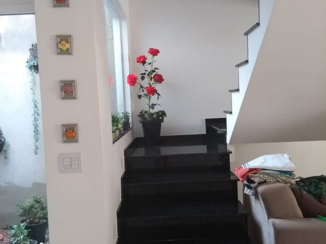 Casa com 250m² 3 quartos e 1 banheiro, à venda, no bairro Residencial Estoril em Taubaté