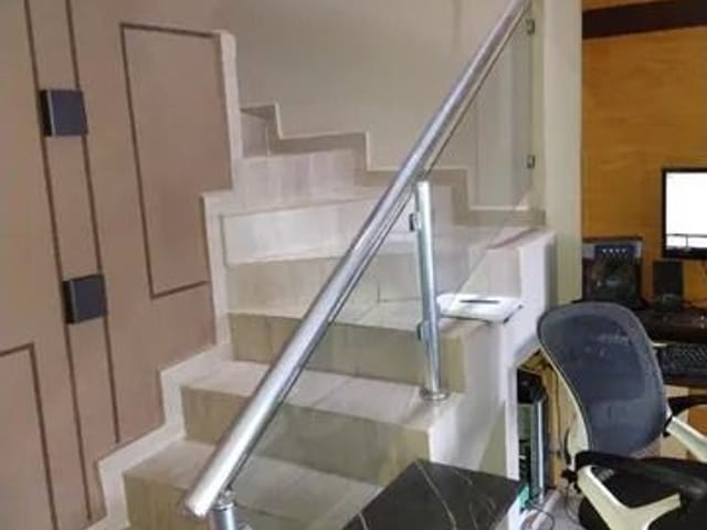 Casa com 115m² 2 quartos e 2 banheiros, à venda, no bairro Jardim Santa Rosa em Taboão da Serra