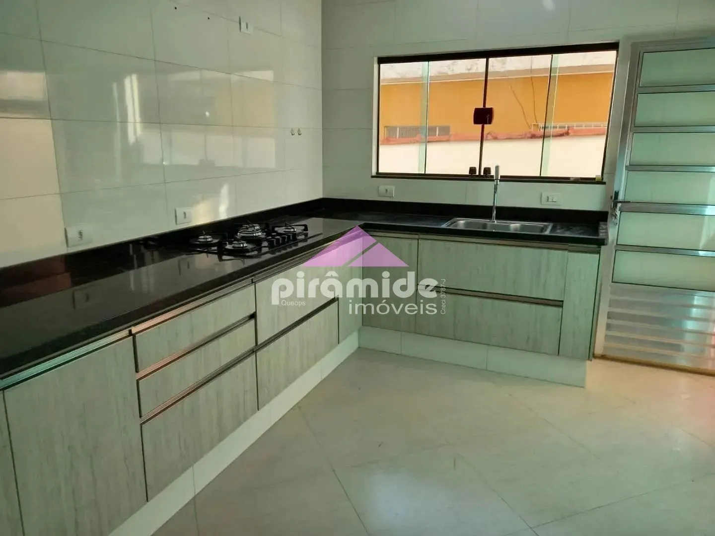 Casa, 3 quartos, 110 m² - Foto 9