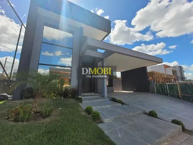Casa com 262m² 3 quartos e 2 banheiros, à venda, no bairro Villa Lucchesi  em Gravataí