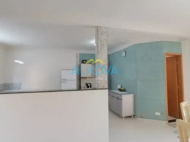 Casa com 310m² 4 quartos e 3 banheiros, à venda, no bairro Jardim Satélite em São José dos Campos