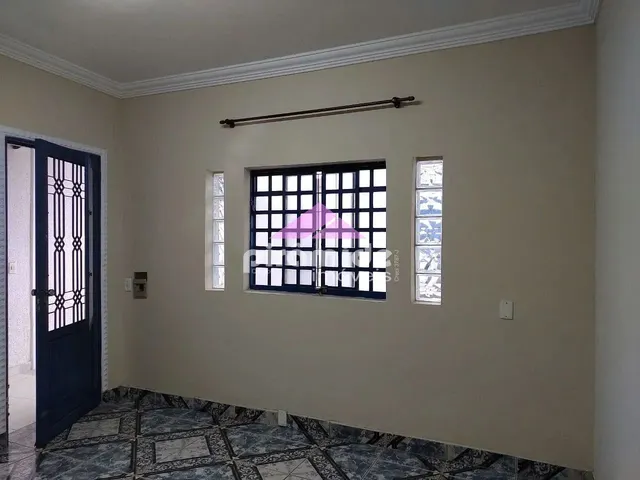 Casa com 140m² 3 quartos e 1 banheiro, à venda, no bairro Jardim Nova Michigan em São José Dos Campos