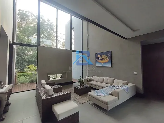 Casa com 1050m² 3 quartos e 5 banheiros, à venda, no bairro Jardim Nossa Senhora das Graças em Itatiba