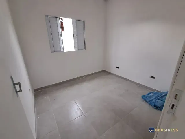 Casa 3 quartos e 2 banheiros, à venda, no bairro Indaiá em Bertioga