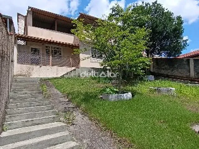 Casa com 360m² 2 quartos e 2 banheiros, à venda, no bairro Planalto em Belo Horizonte