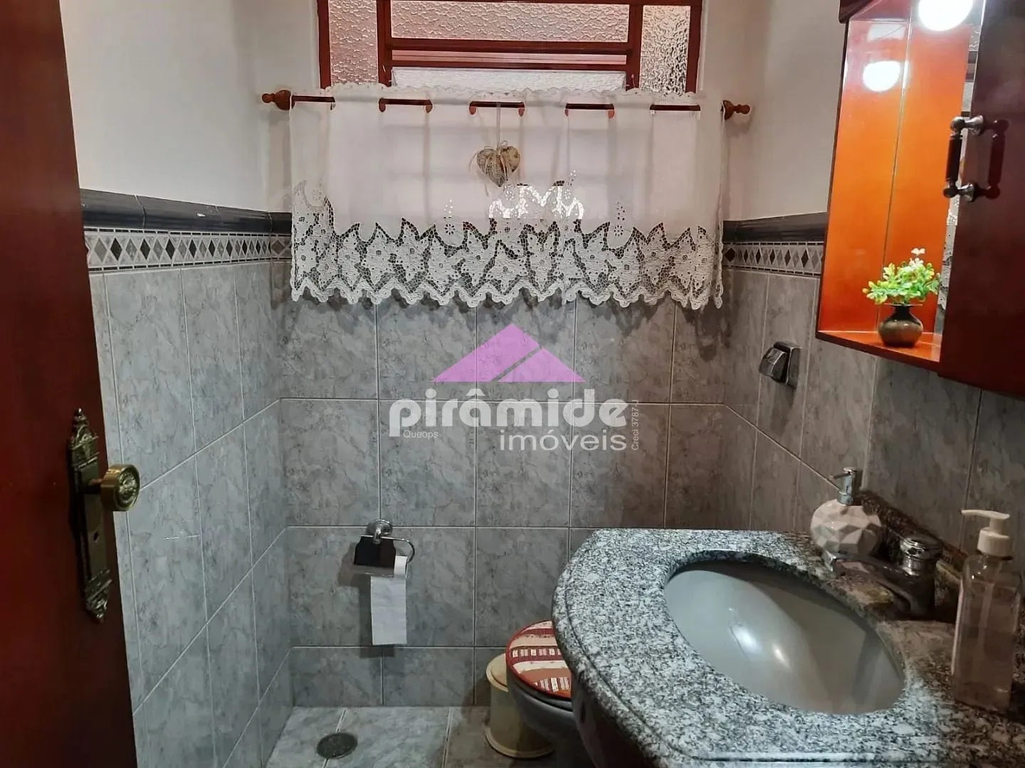 Casa, 3 quartos, 244 m² - Foto 11