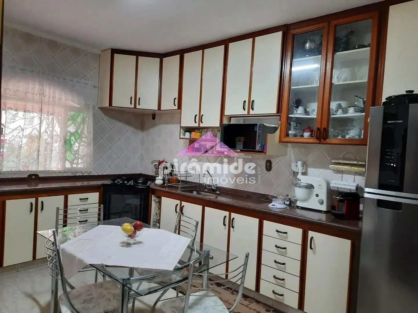 Casa, 3 quartos, 244 m² - Foto 4