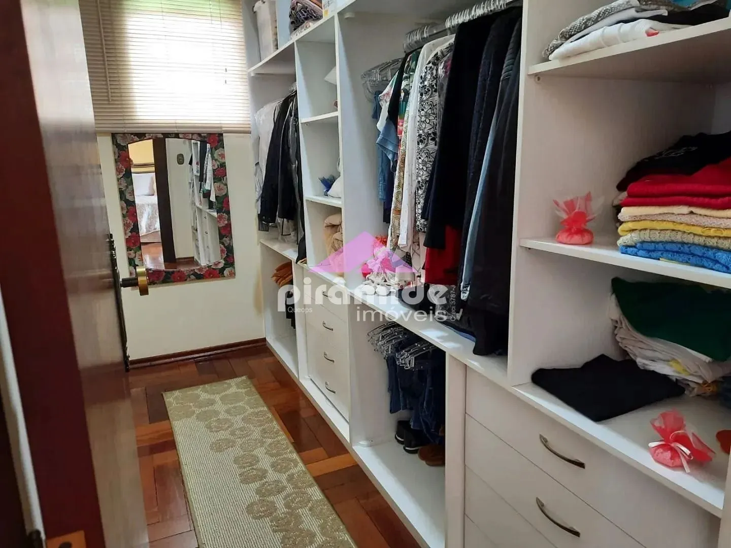 Casa, 3 quartos, 244 m² - Foto 14