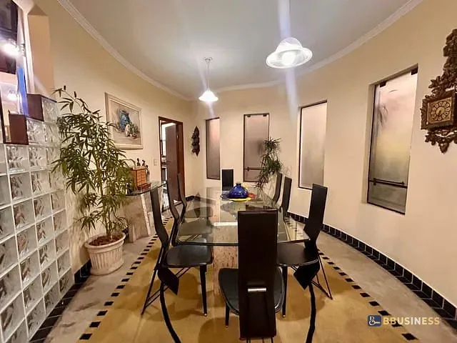Casa com 485m² 4 quartos e 4 banheiros, à venda, no bairro Centro em Bertioga