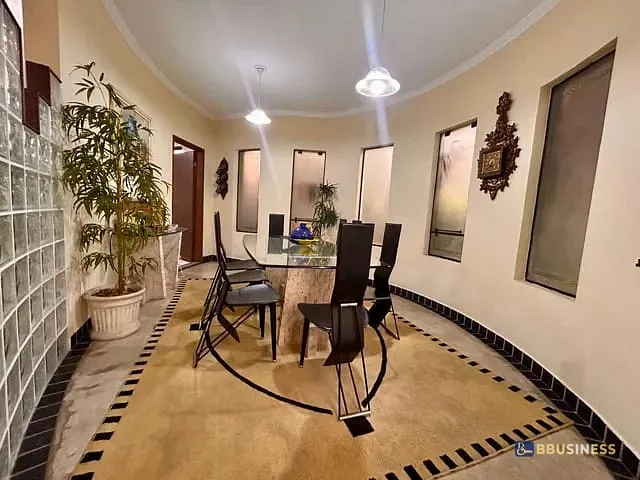Casa com 485m² 4 quartos e 4 banheiros, à venda, no bairro Centro em Bertioga