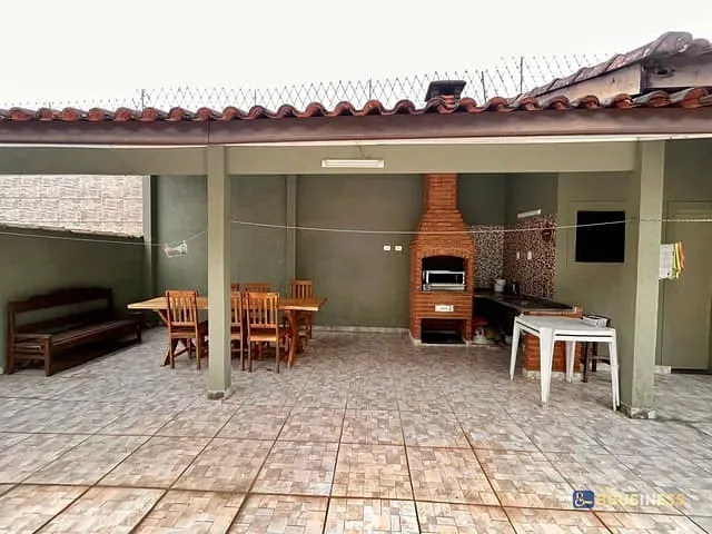Casa com 485m² 4 quartos e 4 banheiros, à venda, no bairro Centro em Bertioga
