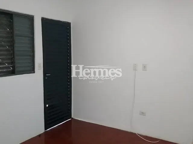 Casa com 301m² 3 quartos e 1 banheiro, à venda, no bairro Jardim Santa Rosa em Cosmópolis