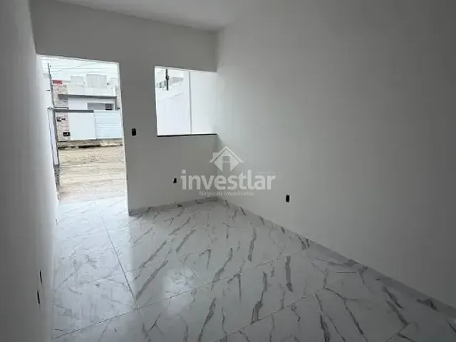 Casa 2 quartos e 1 banheiro, à venda, no bairro Serrotão em Campina Grande