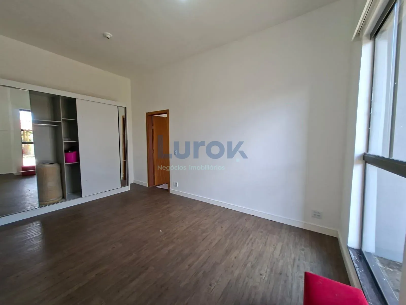 Chácara, 3 quartos, 2120 m² - Foto 17