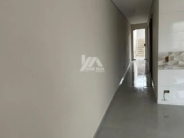 Casa 2 quartos e 1 banheiro, à venda, no bairro Uvaranas em Ponta Grossa