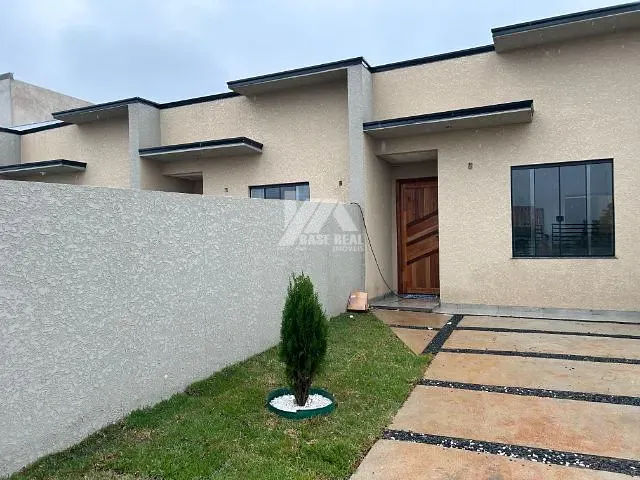 Casa 2 quartos e 1 banheiro, à venda, no bairro Uvaranas em Ponta Grossa