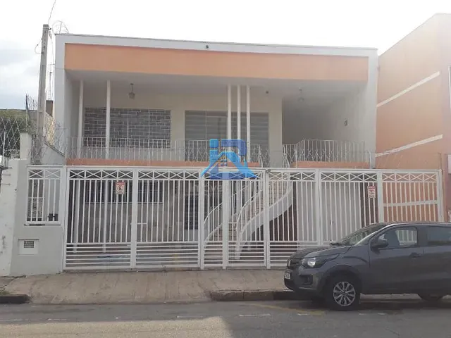 Casa com 462m², para alugar, no bairro Centro em Jundiaí