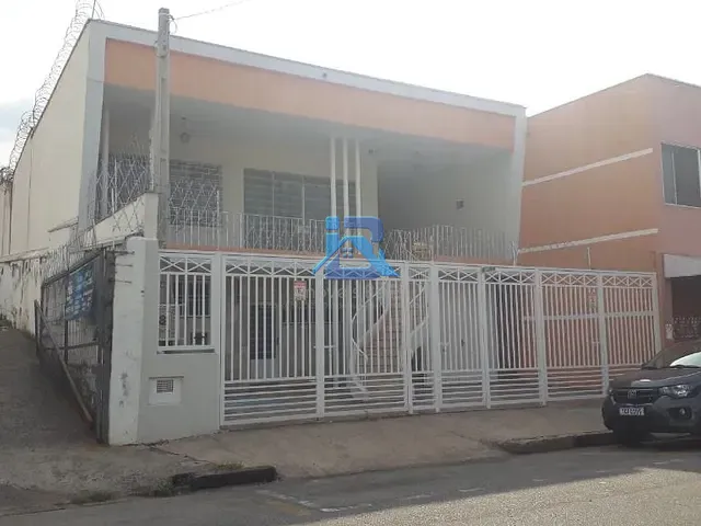 Casa com 462m², para alugar, no bairro Centro em Jundiaí
