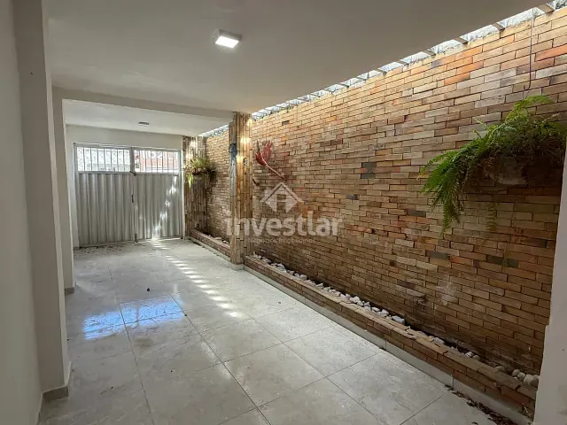 Casa com 400m² 3 quartos e 1 banheiro, à venda, no bairro Liberdade em Campina Grande