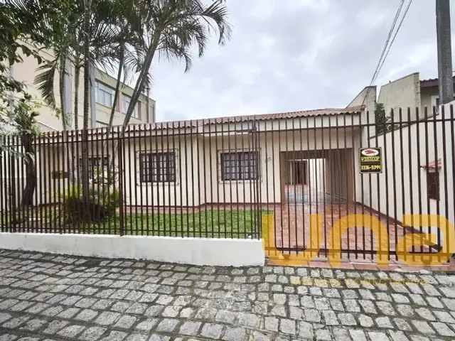 Casa para alugar, no bairro JARDIM BOTANICO em Curitiba