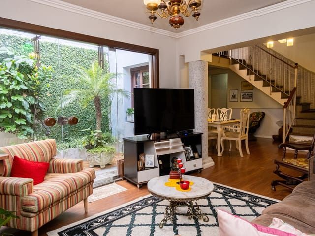Casa com 229m² 3 quartos e 4 banheiros, à venda, no bairro Centro em Pelotas