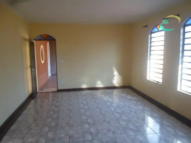 Casa 3 quartos e 2 banheiros, à venda, no bairro Jardim Eulina em Campinas