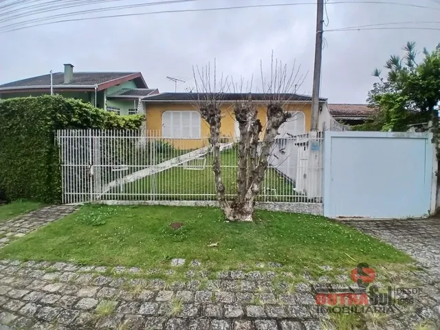 Casa com 517m² 3 quartos e 1 banheiro, à venda, no bairro Xaxim em Curitiba