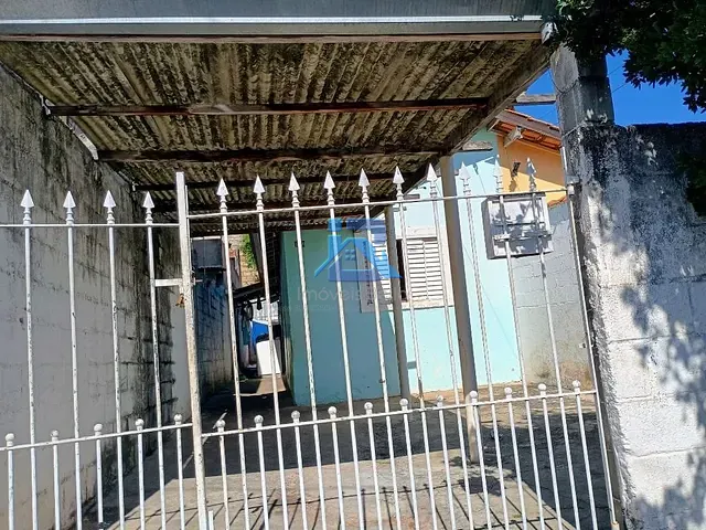 Casa com 175m² 2 quartos e 1 banheiro, à venda, no bairro Jardim Galetto em Itatiba