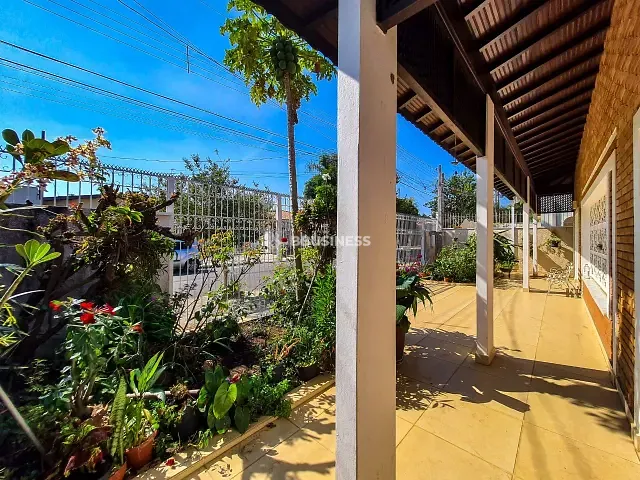 Casa 5 quartos e 5 banheiros, à venda, no bairro Jardim Eulina em Campinas