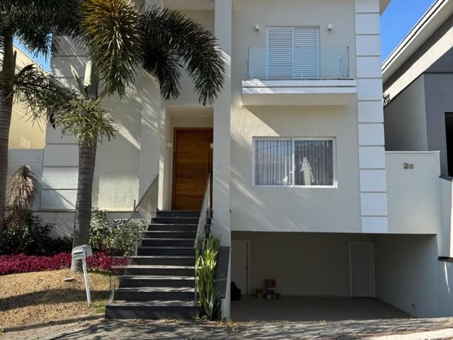 Casa com 375m² 4 quartos e 3 banheiros, à venda, no bairro Urbanova em São José dos Campos