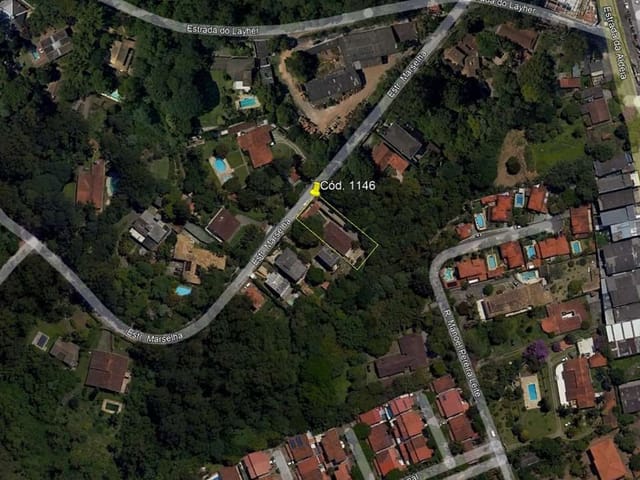 Casa com 1183m² 3 quartos e 3 banheiros, à venda, no bairro Granja Viana em Cotia