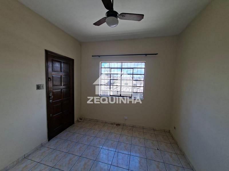 Casa, 2 quartos, 189 m² - Foto 2