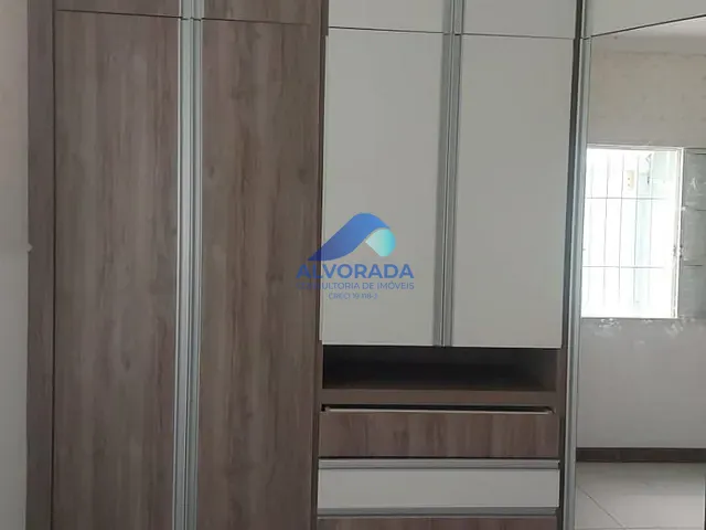 Casa com 250m² 3 quartos e 2 banheiros, à venda, no bairro Jardim das Indústrias em São José dos Campos