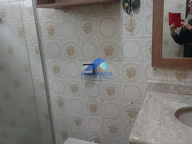 Casa com 250m² 3 quartos e 2 banheiros, à venda, no bairro Jardim das Indústrias em São José dos Campos