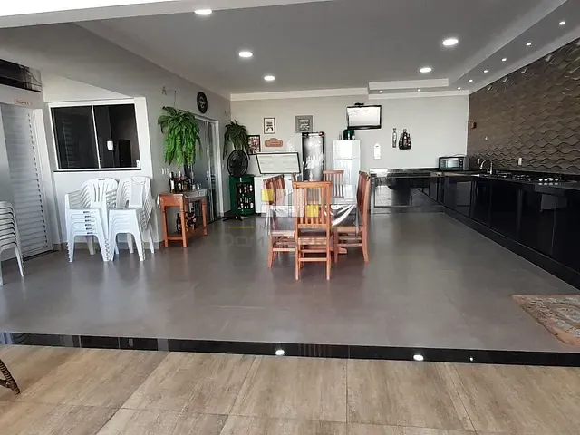 Casa com 500m² 3 quartos e 4 banheiros, à venda, no bairro Residencial Bordon em Sumaré