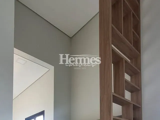 Casa com 300m² 3 quartos e 5 banheiros, à venda, no bairro Jardim Ypê em Paulínia