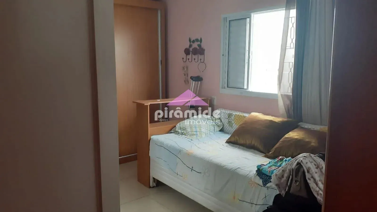 Casa, 3 quartos, 250 m² - Foto 9