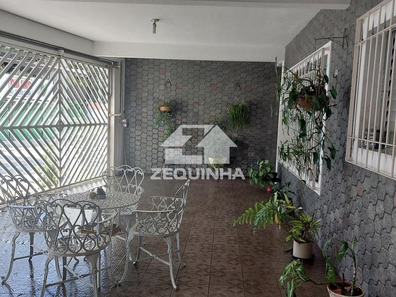 Casa, 3 quartos, 245 m² - Foto 9