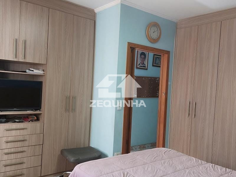 Casa, 3 quartos, 245 m² - Foto 22