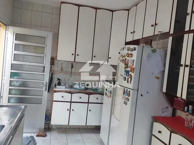 Casa com 280m² 3 quartos e 4 banheiros, à venda, no bairro Jardim D'abril em Osasco