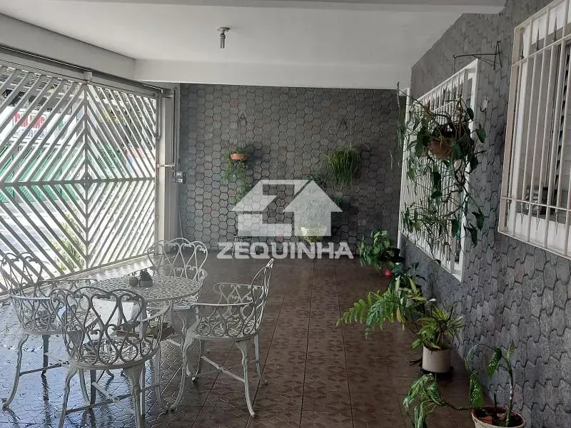 Casa, 3 quartos, 245 m² - Foto 9