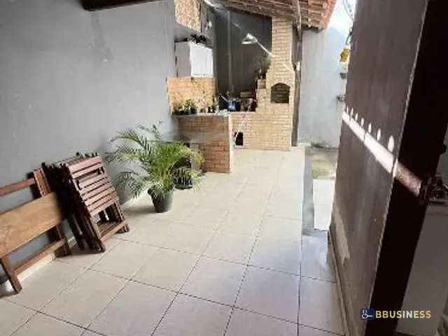 Casa 4 quartos e 2 banheiros, à venda, no bairro Parque Penha em Campos dos Goytacazes
