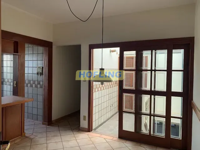 Casa com 302m² 3 quartos e 3 banheiros, à venda, no bairro Centro em Rio Claro