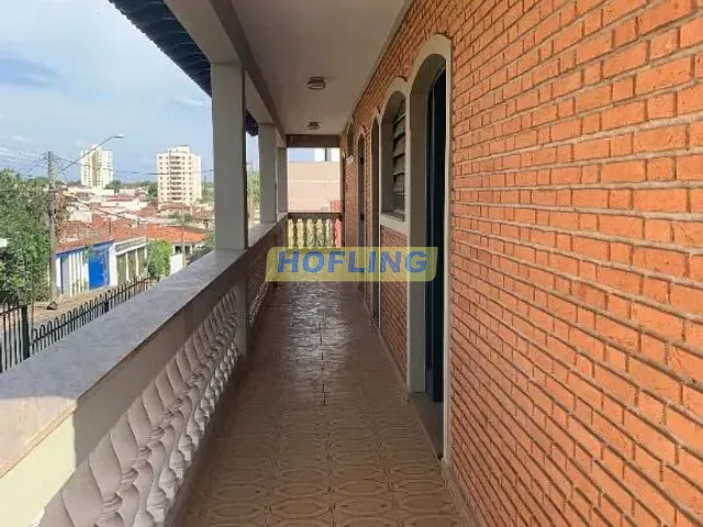 Casa com 302m² 3 quartos e 3 banheiros, à venda, no bairro Centro em Rio Claro