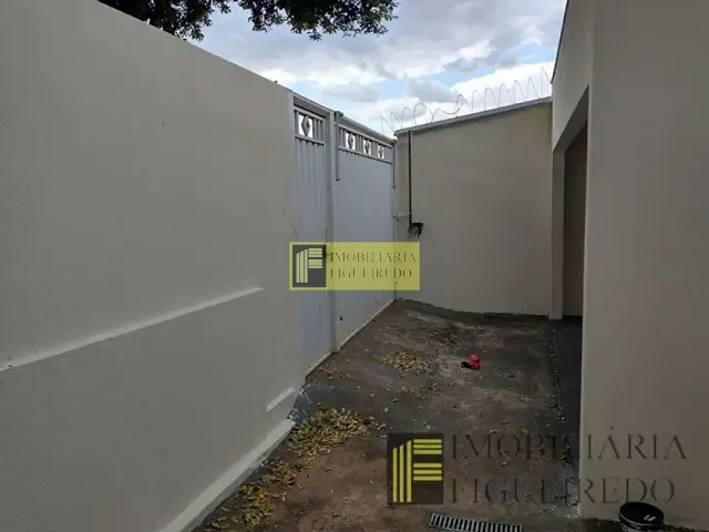 Casa com 80m² 2 quartos e 2 banheiros, para alugar, no bairro Boa Vista em São José do Rio Preto